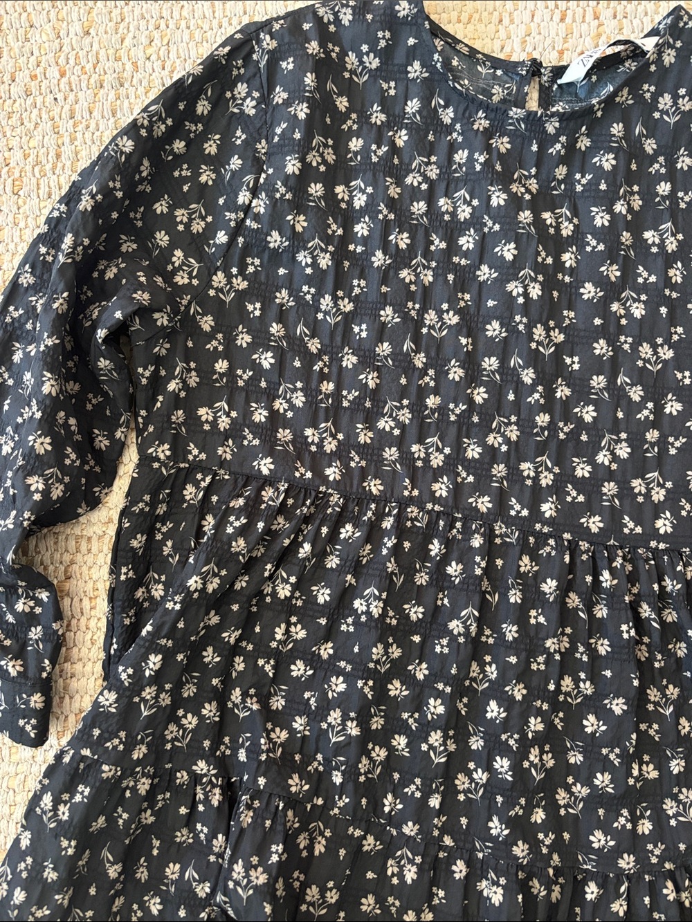 Zara Dress - Picture 2 of 2